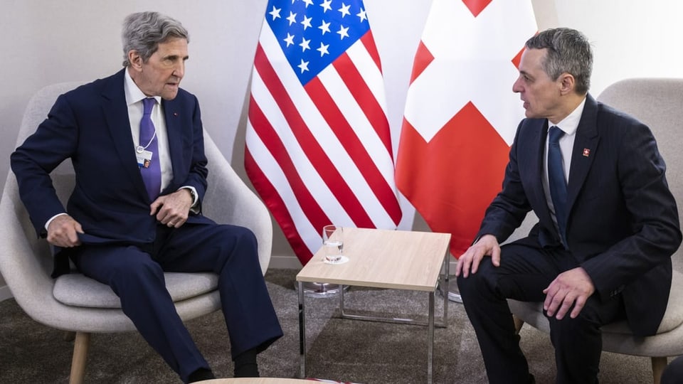 John Kerry und Ignazio Cassis im Gespräch