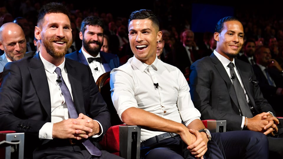 Weltfussballer 2019 Ronaldo Messi Und Van Dijk In Der