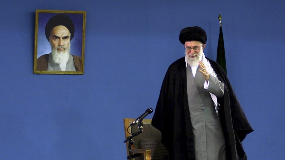 Ayatollah Ali Chamenei, der oberste Führer: Das geistliche und politische Oberhaupt des Landes.
