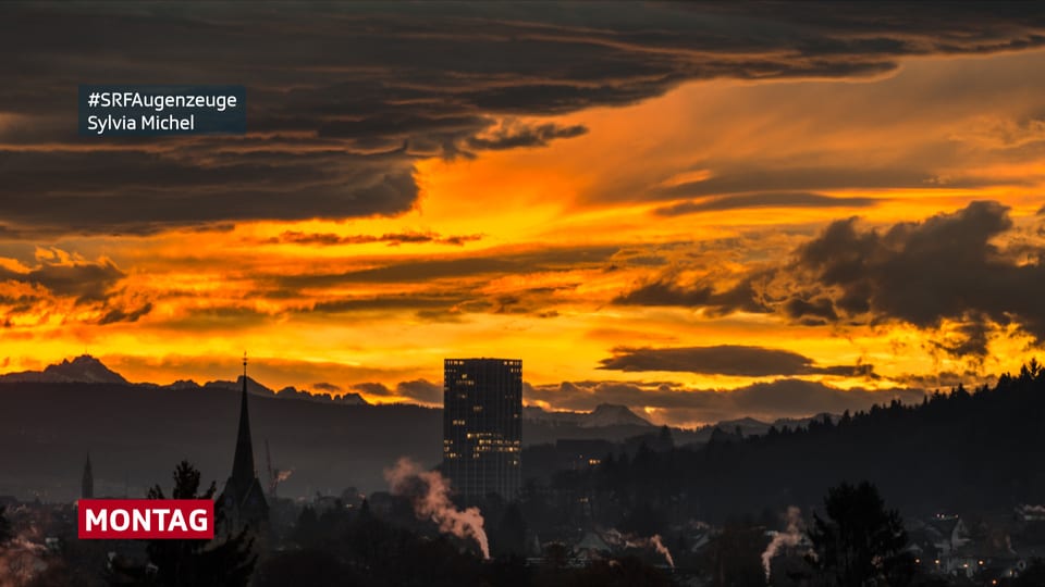 Morgenrot über den Dächern von Winterthur - Nummer 1