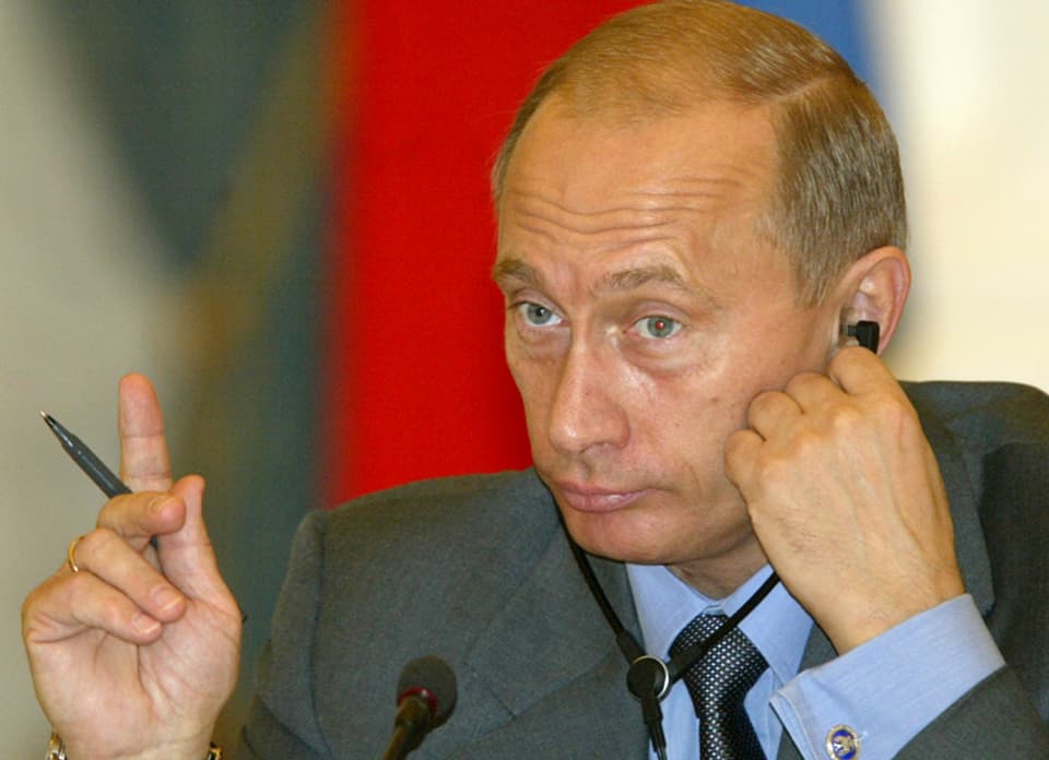 Wladimir Putin an einer Konferenz.