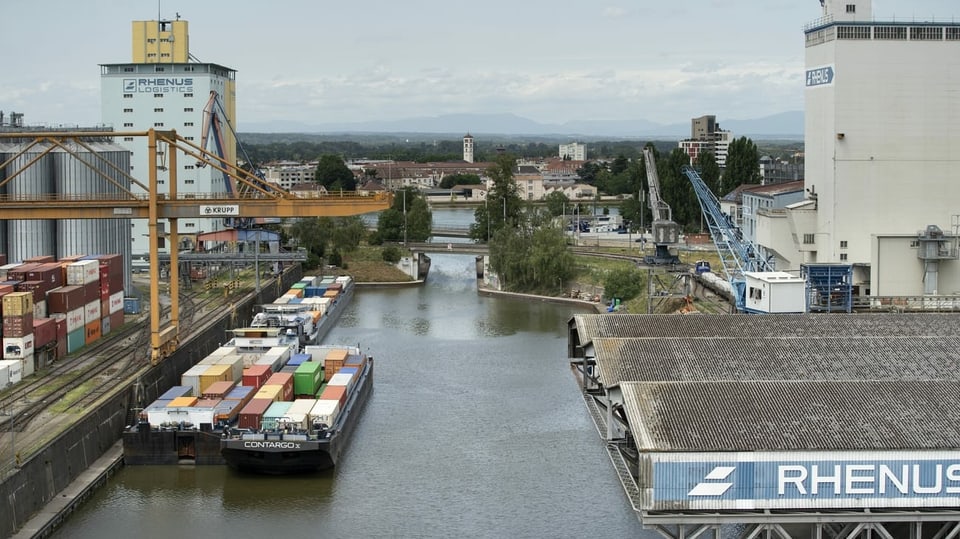 Wie ökologisch und rentabel ist das geplante Hafenbecken 3 in Basel?