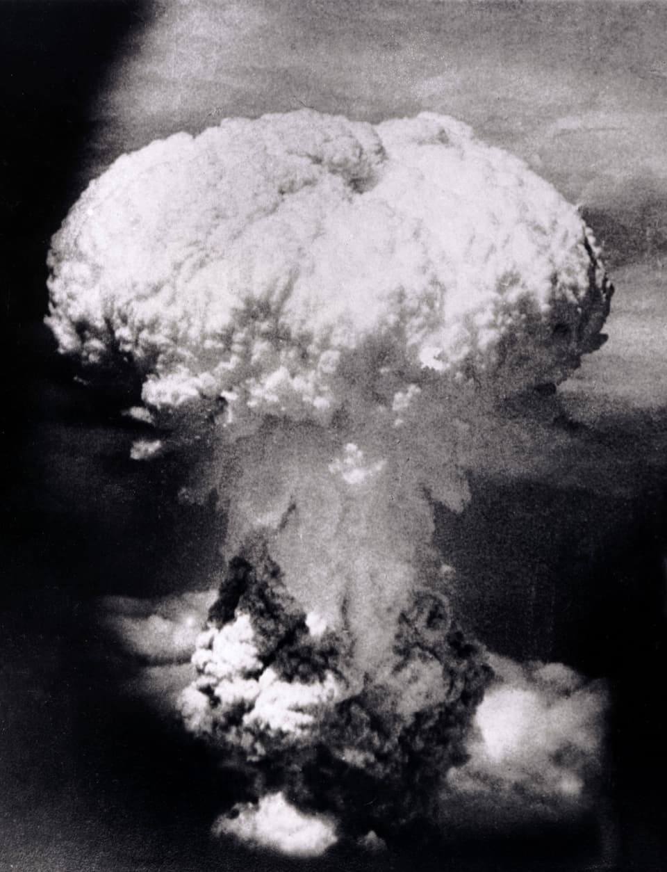 Atompilz beim Atombombenabwurf in Nagasaki im August 1945.