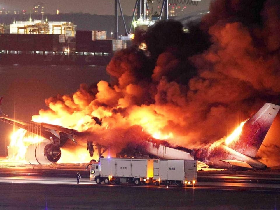 Das Flammeninferno am Airbus A350.