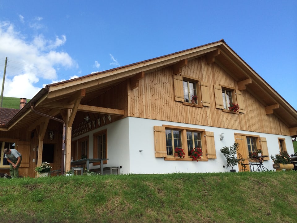 Das neue Haus des Ehepaars Kahtriner aus Holz.