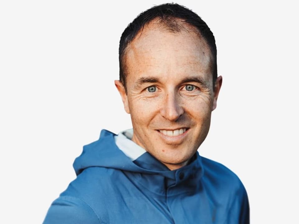 Früher Marathonläufer, heute am SRF-Mikrofon Porträtaufnahme von Viktor Röthlin.