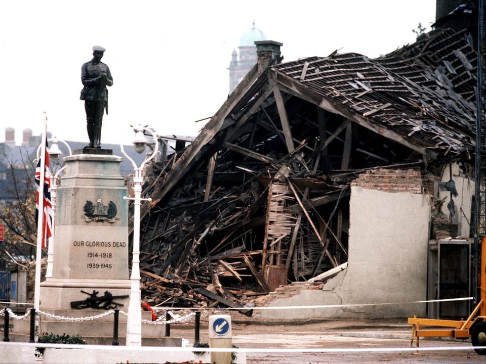 Zerstörtes Gebäude in Enniskillen.