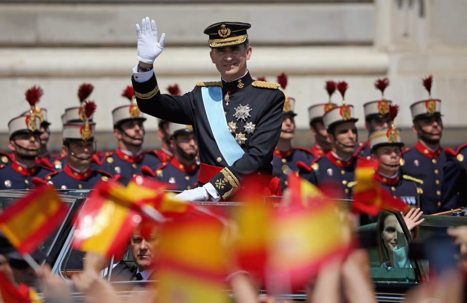Am 19. Juni 2014 wird Felipe VI. zum König gekürt. 