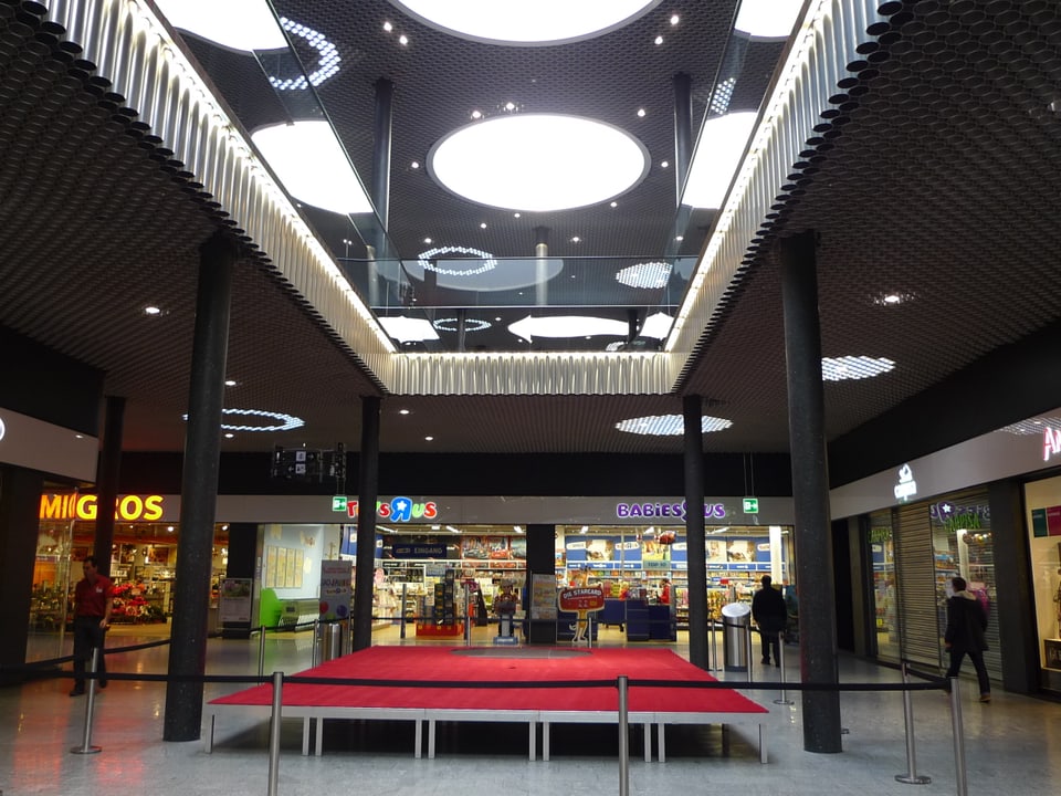 Einkaufszentrum Stücki, Basel