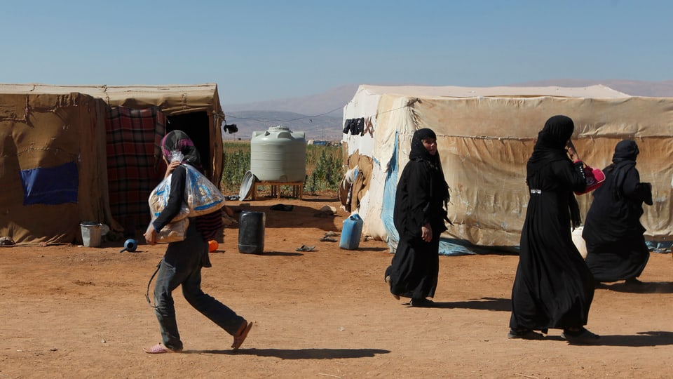 Flüchtlinge in einem informellen Lager in Libanon