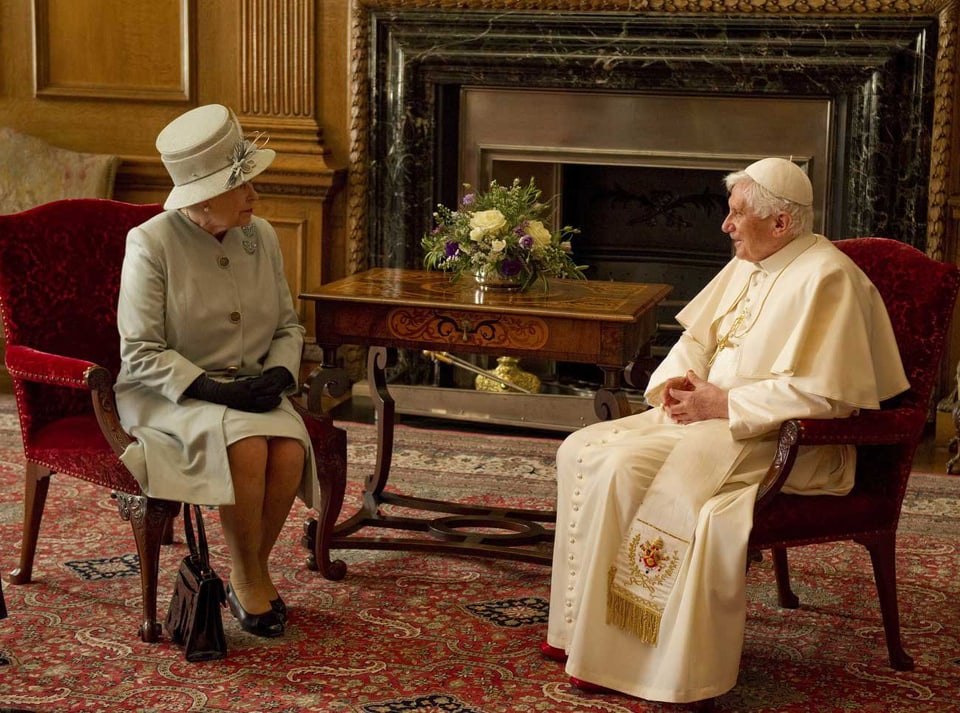 Benedikt XVI. und die Queen