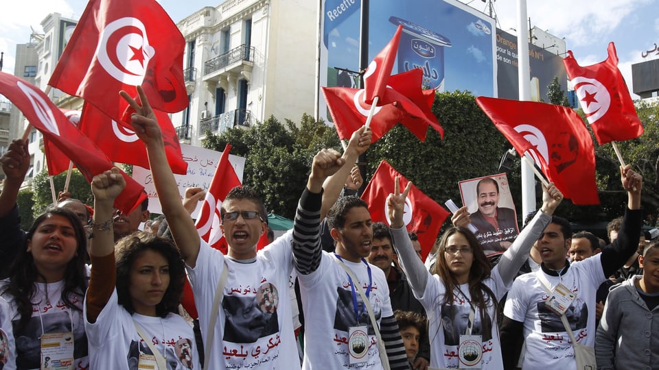 Demonstranten in Tunis
