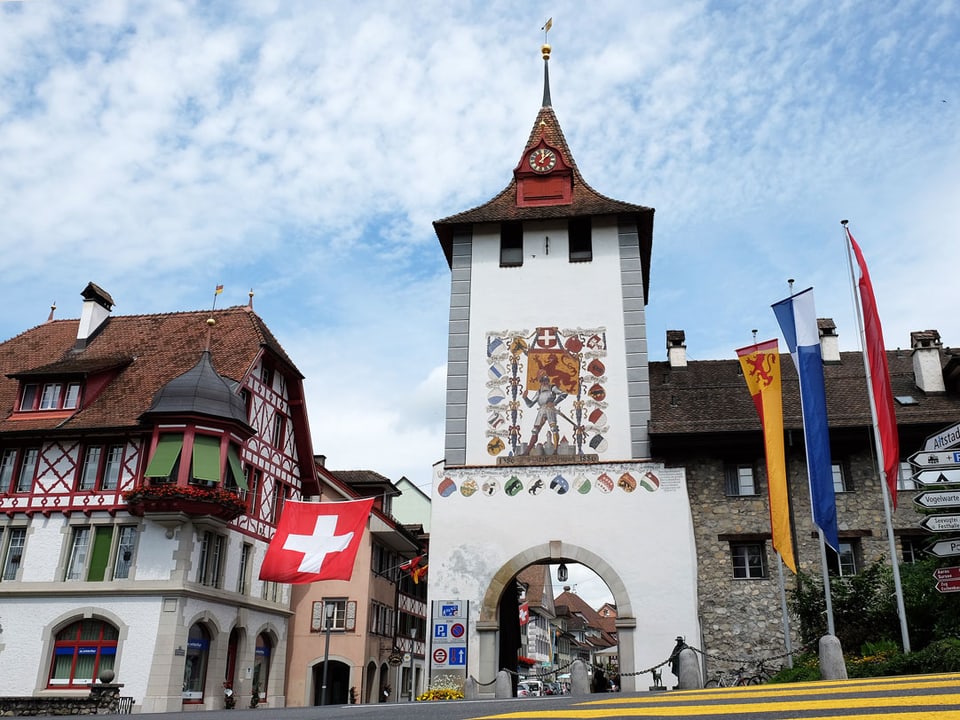 Das Luzernertor steht am Eingang der Stadt Sempach.