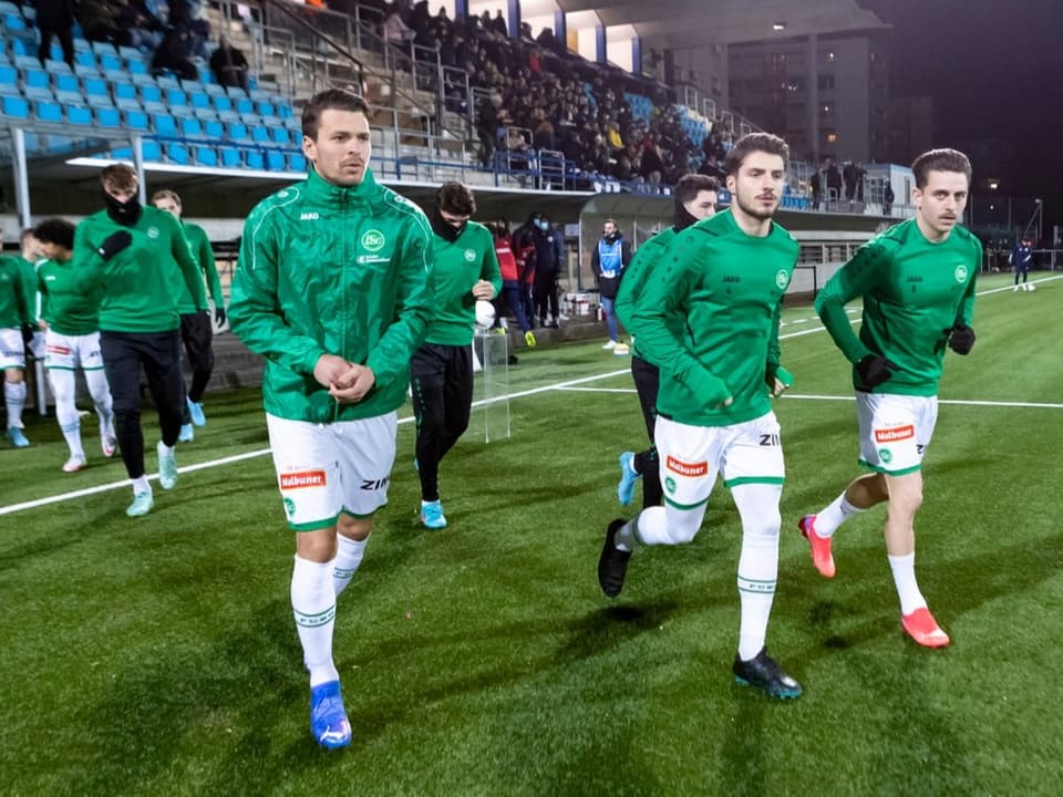 Die FCSG-Spieler, hier vor dem Viertelfinal gegen Etoile Carouge.