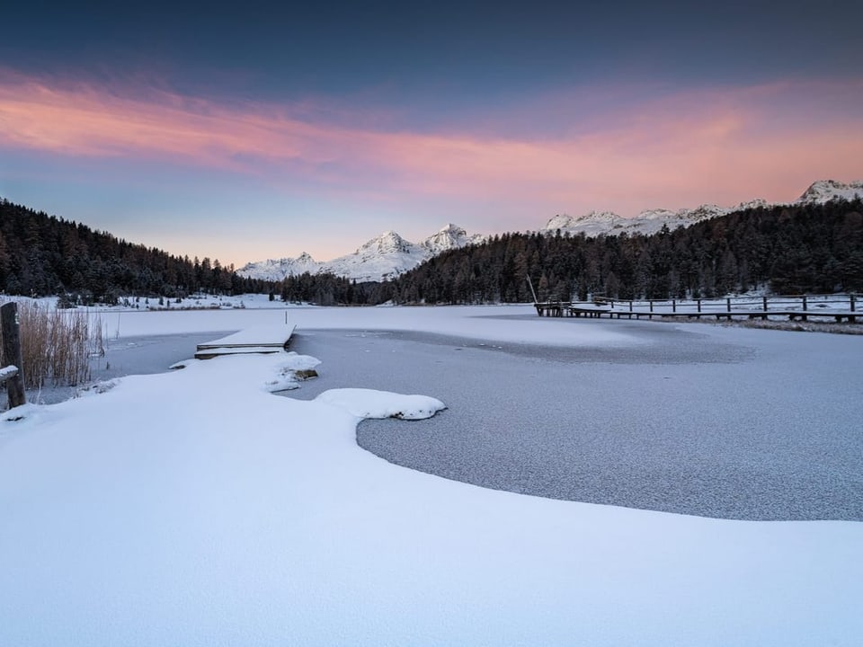 Stazersee/GR Morgenrot im Engadin