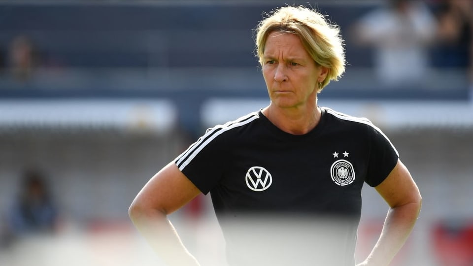 Voss-Tecklenburg startet mit den DFB-Frauen in die WM