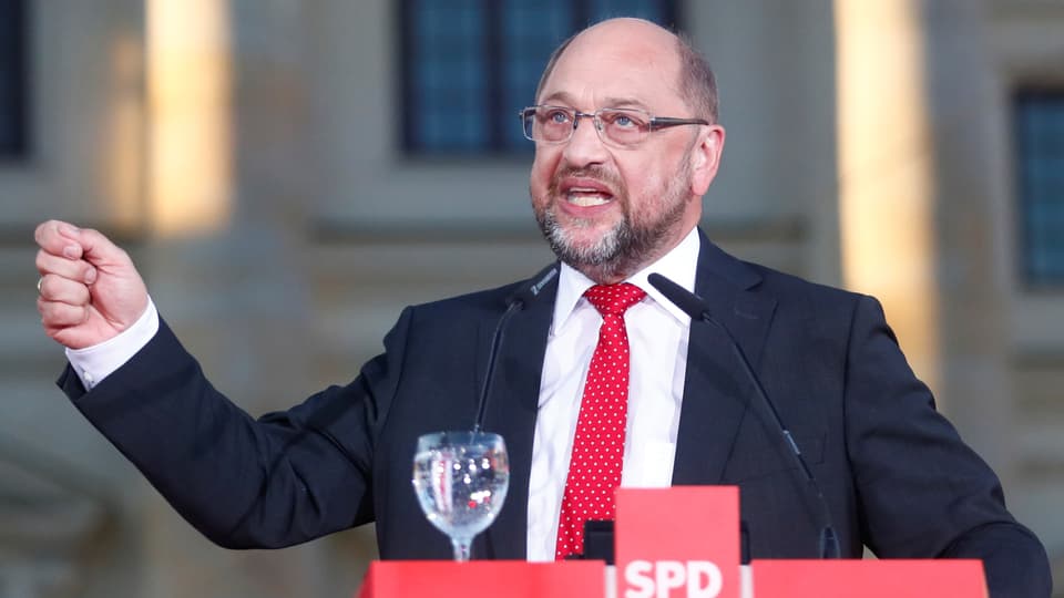 SPD-Spitzenkandidat Martin Schulz vor Anhängern in Berlin