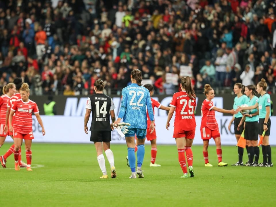 Ein Spiel vor 23'200 Fans Reuteler