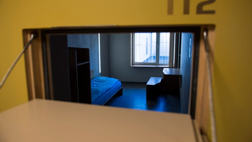 Eine leerstehende Zelle in der Haftanstallt in Palézieux