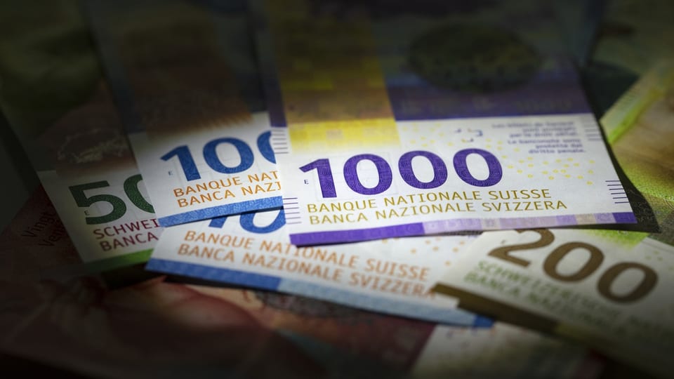 Geldnoten in Schweizer Franken.