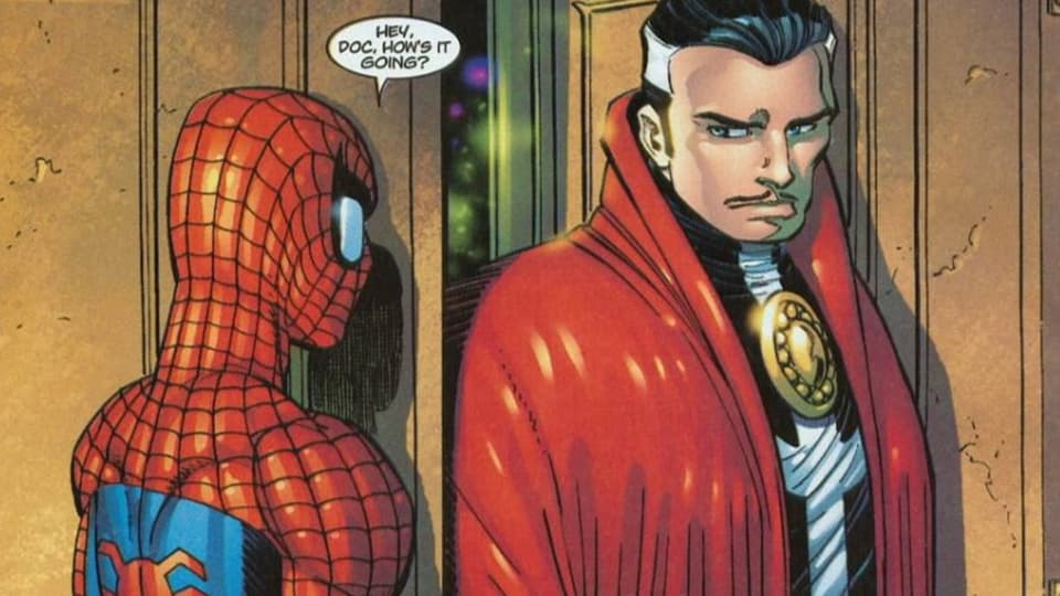 Spider-Man trifft Dr. Strange, der aus einer Tür kommt.