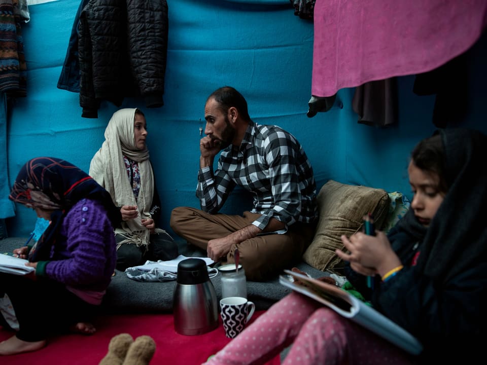 Flüchtlinge in Zelt