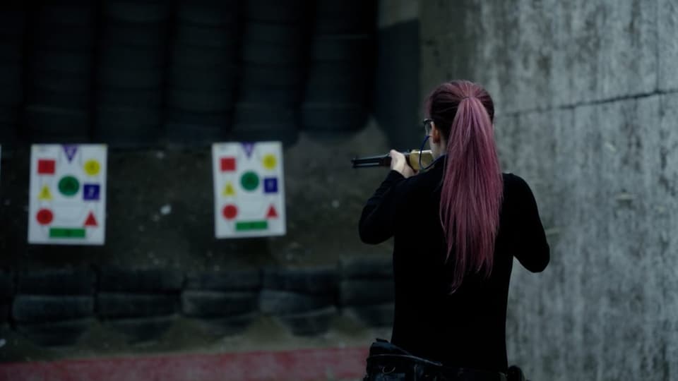 Sabrina Schärer auf der Shooting Range in Spreitenbach – für sie ein ganz normales Hobby.