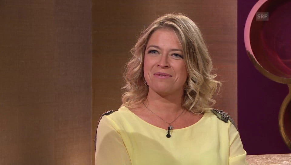 People Sängerin Monique Komplex nach Selbstporträt Glanz & Gloria