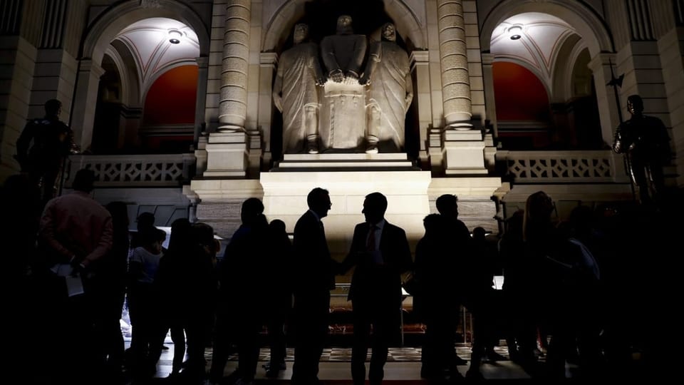 Besucher im Bundeshaus