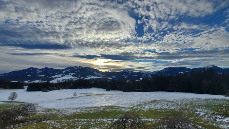 Die Landschaft bei Wertach Blick auf Wertach