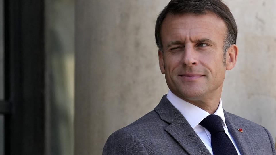 Macron bildet nach Unruhen französische Regierung um