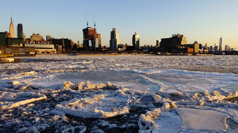 Eisschollen auf dem Hudson River in New York am 20. Februar 2015.