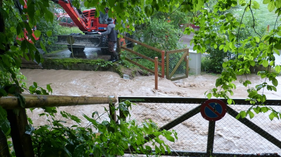 Hochwasser in Pratteln am 8. Juni.