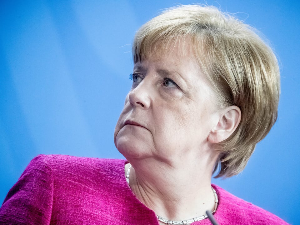 Merkel von der Seite.