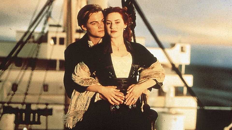 Rose und Jack auf der Titanic.