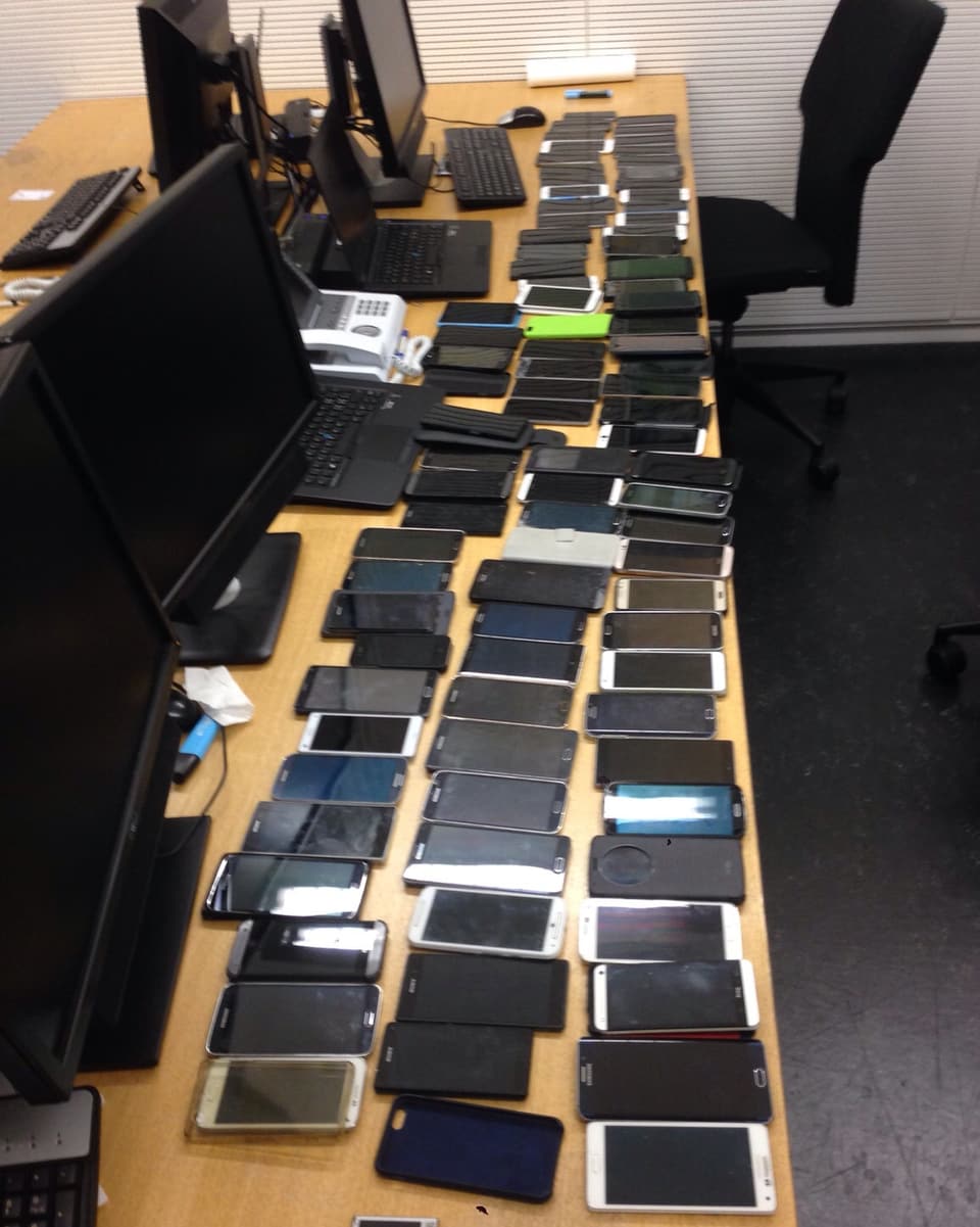 Ein veritabler Fund: 80 gestohlene Handys. 