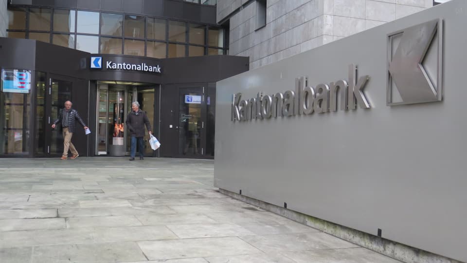 Eingang der Aargausichen Kantonalbank AKB