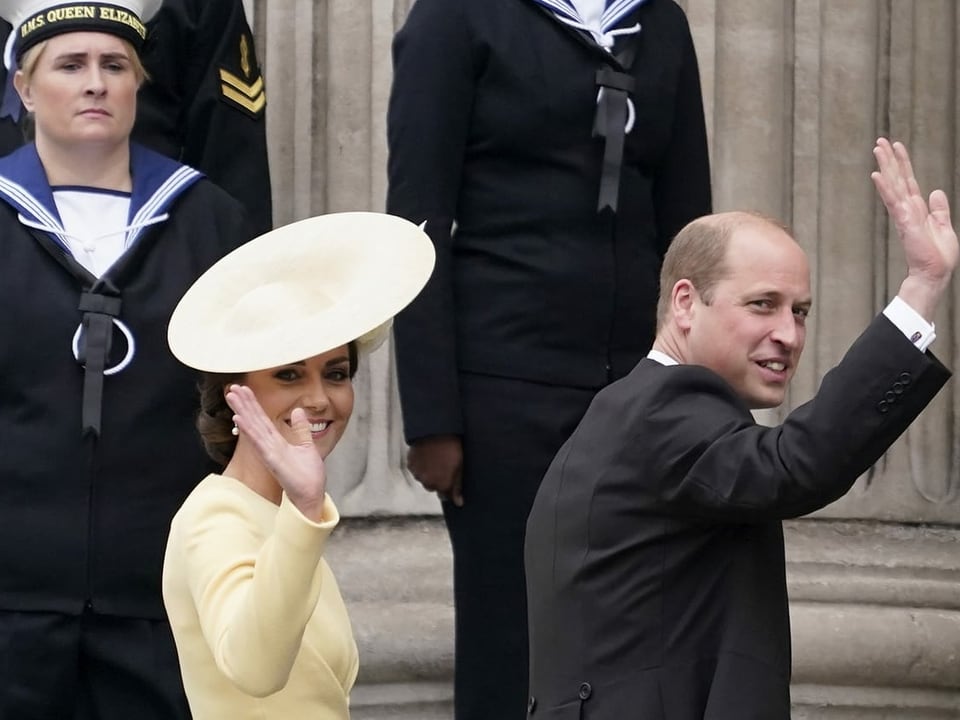 Prinz William mit seiner Gattin Herzogin Kate. 