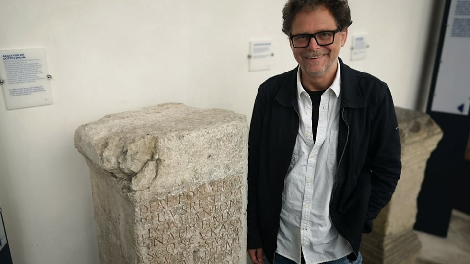 Kantonsarchäologe Pierre Harb über die Bedeutung des Steins.