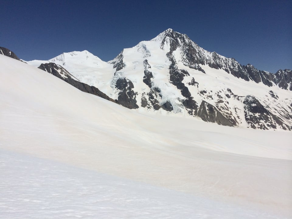 Das Finsteraarhorn mit einer Höhe von 4'274 m ü.M.  - der höchste Berner Gipfel.