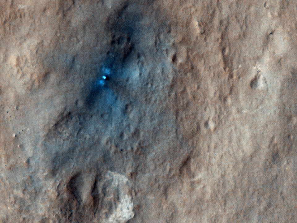 Diese Aufnahme zeigt das Gebiet rund um die Landestelle des Rovers Curiosity mit dem Mars Science Laboratory.