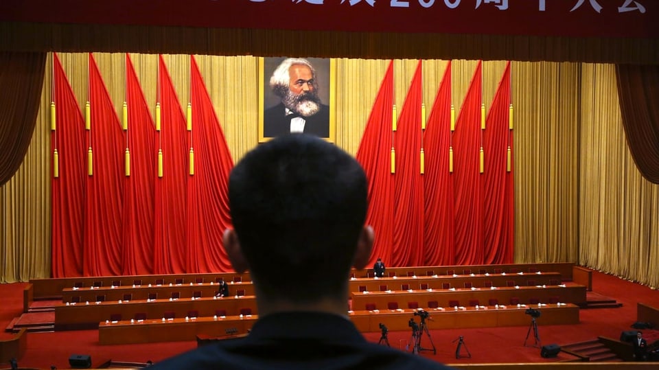 Pekings schwieriger Umgang mit dem Erbe von Mao und Marx