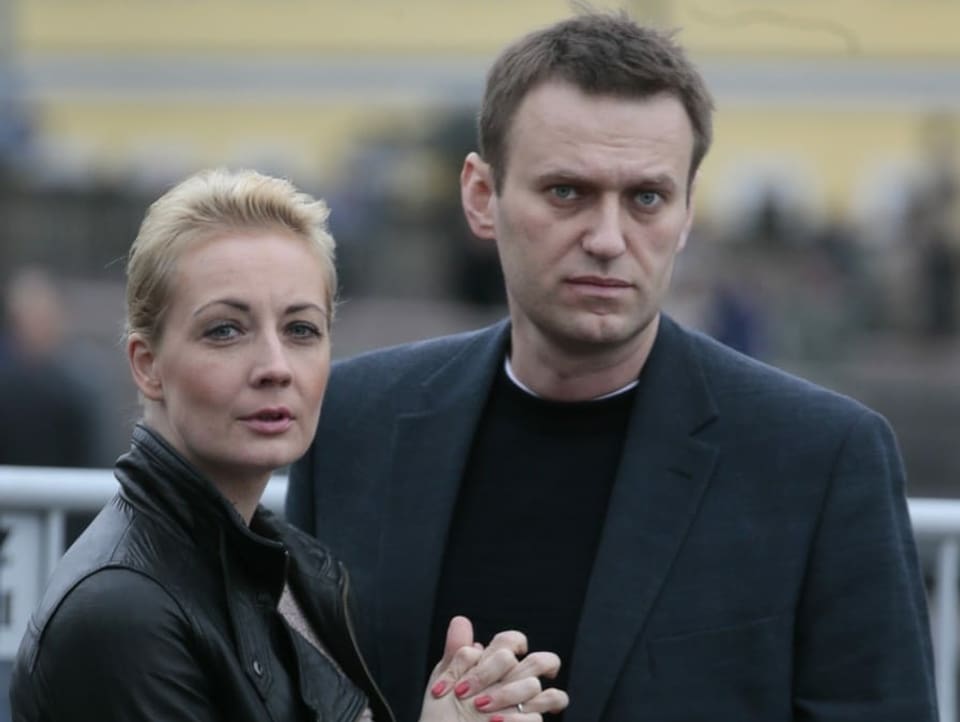 Alexej Nawalny mit seiner Ehefrau