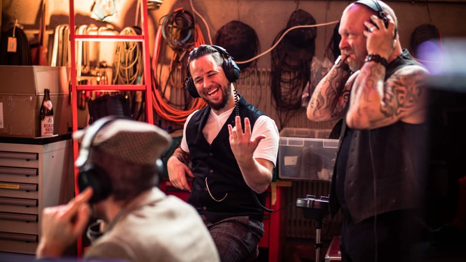 Trauffer und Gölä im Studio.