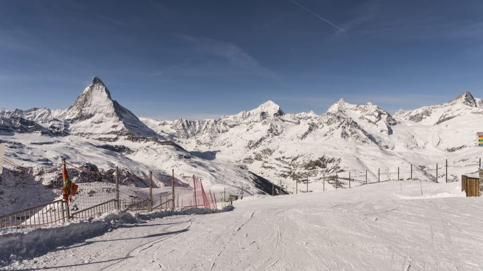 Skipiste mit Matterhorn