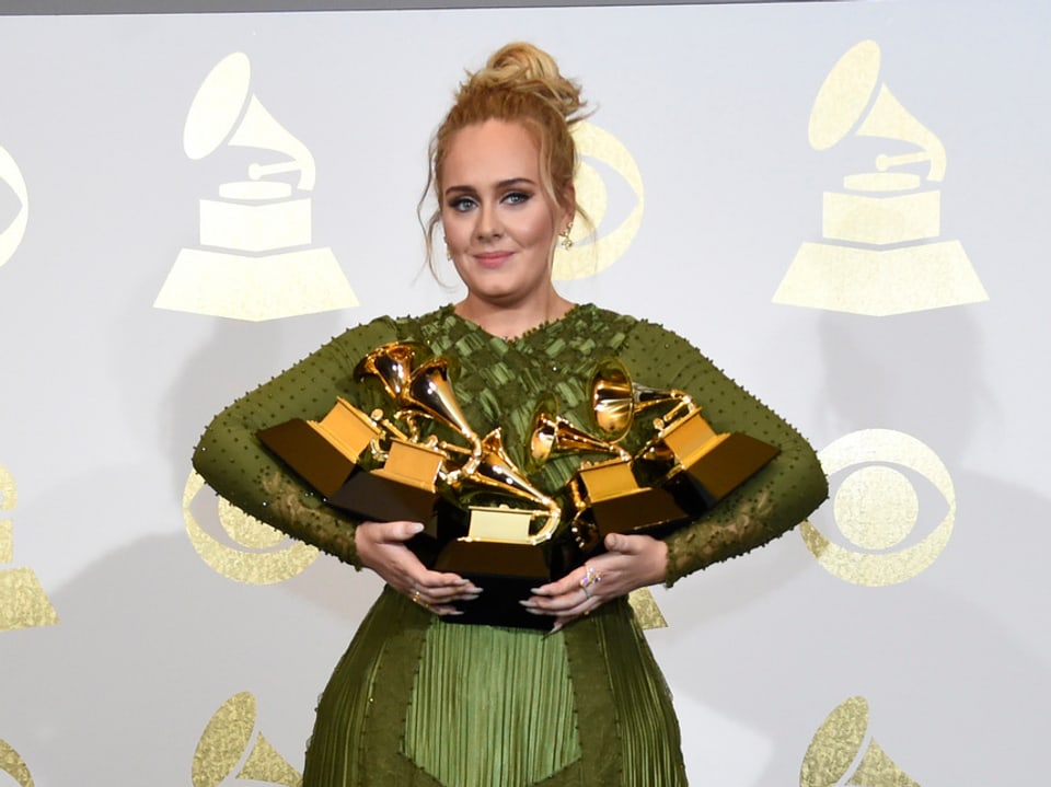 Auch 2017 räumt Adele an den Grammy's wieder ab.