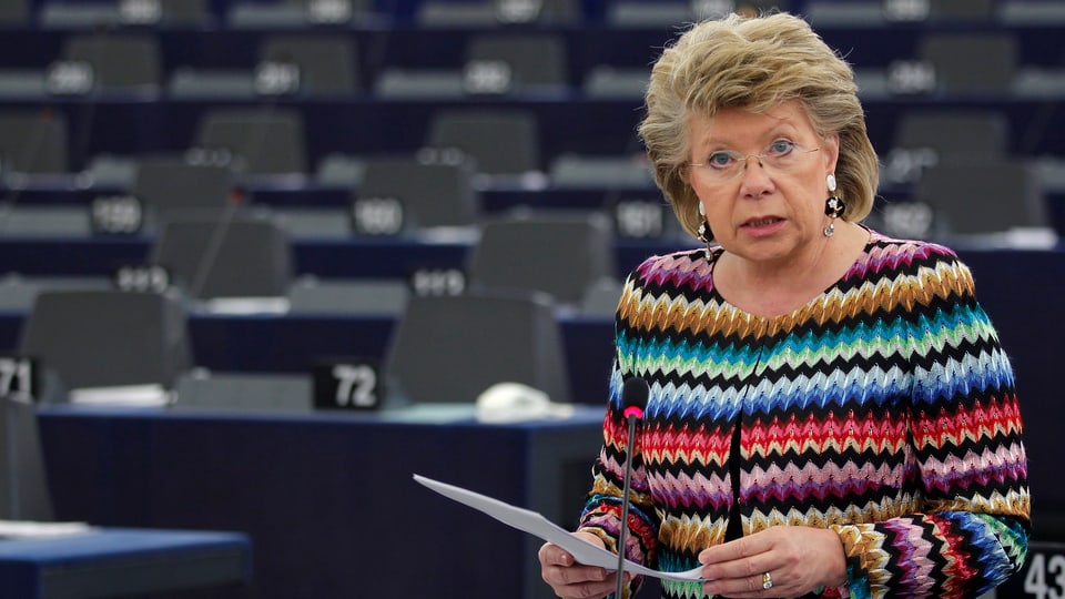 Viviane Reding im Gebäude des EU-Parlaments in Strassburg