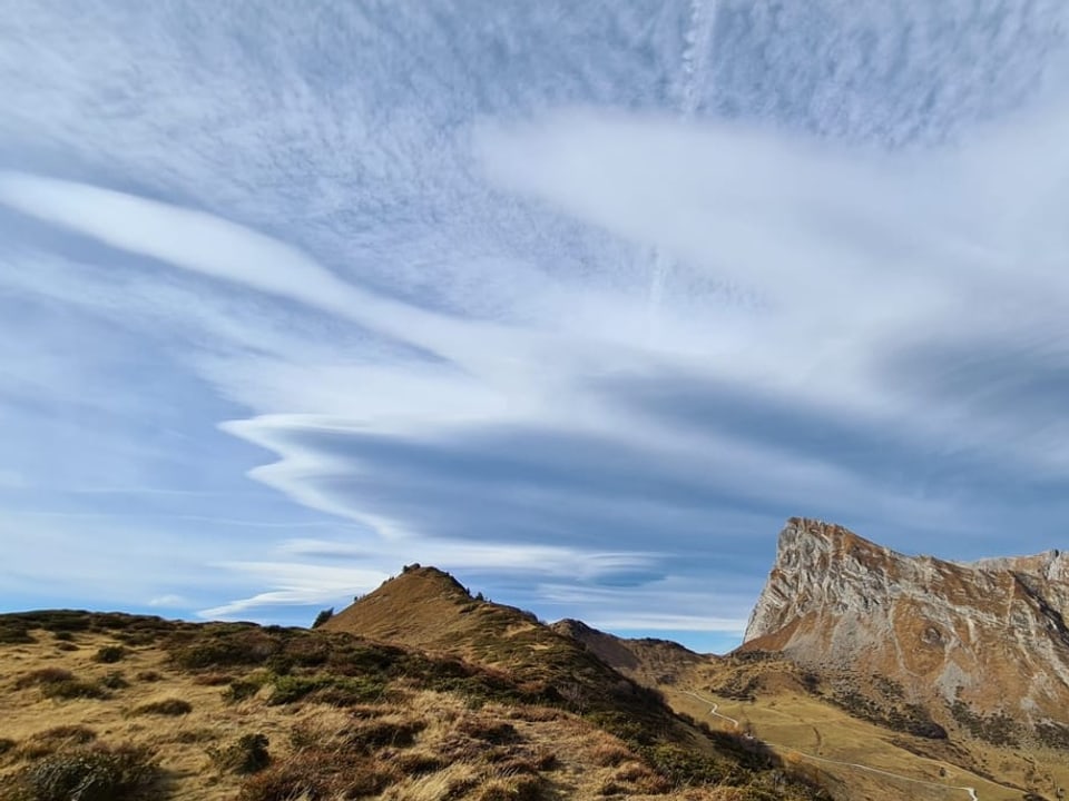 Wellenförmige Wolken