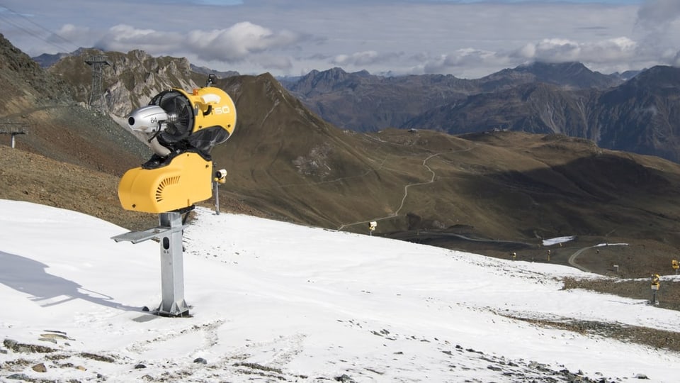 Schneekanone in Davos