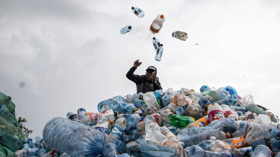 Plastikmüllberg In Nairobi